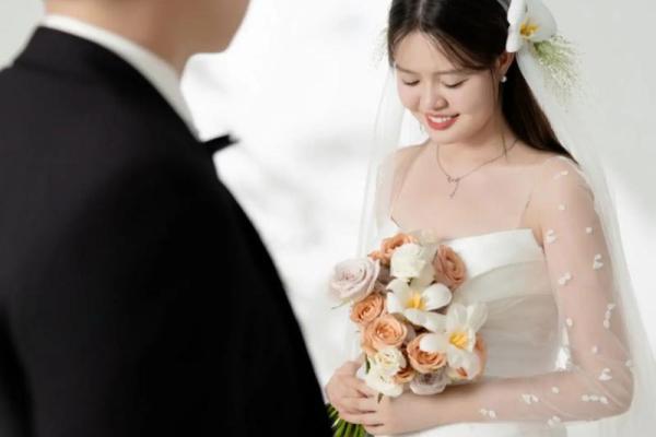 女属2024年结婚吉日 2024年哪天适合结婚