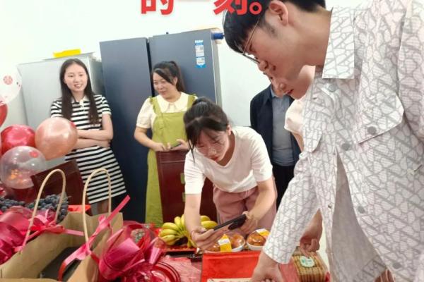 订婚吉日2024年4月 订婚吉日